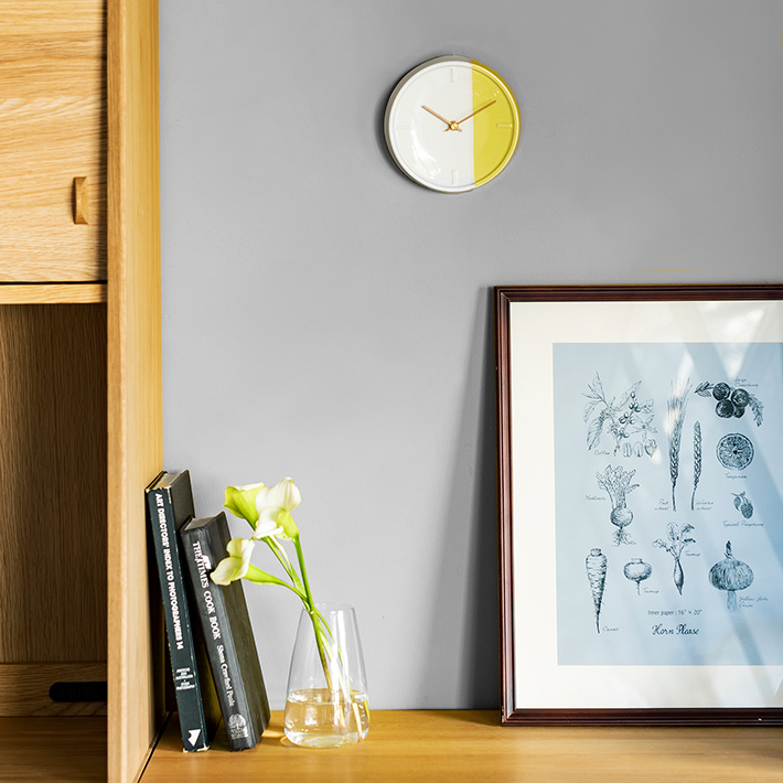 unicoやさしい色合いとぽってりフォルムが可愛いシンプルな壁掛け時計